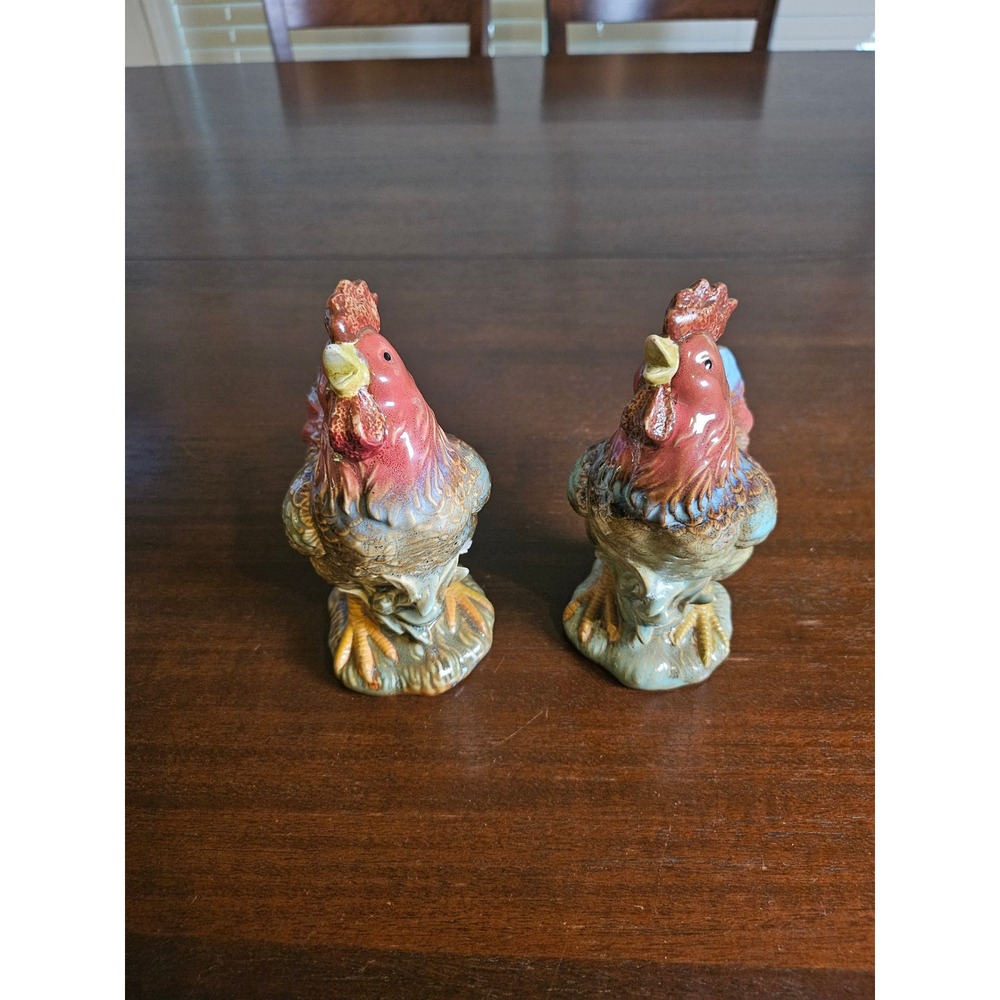 Rooster Figurine Set Home Decor Multicolor Ceramic Farmhouse Style